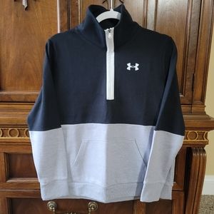 New! Girls Under Armour sweatshirt size youth XL gray & black